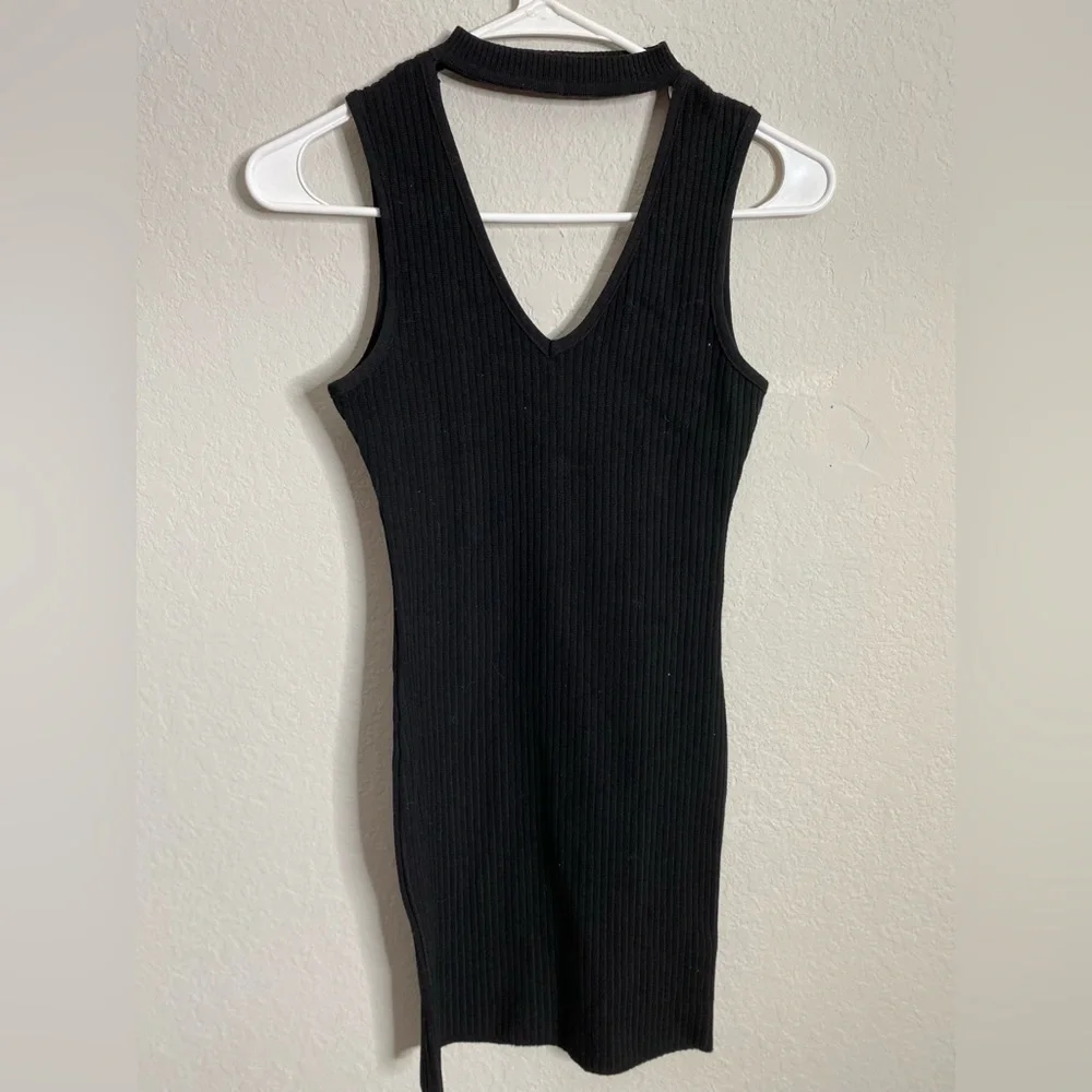 Little Black Dress - Picture 5 of 5